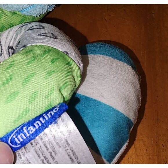 Infantino Plush Raccoon Spiral Carseat Stroller Toy Rattle Teether Sensory Activ - Picture 3 of 4